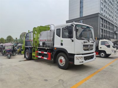 餐廚垃圾車(chē)，收集運(yùn)輸剩飯剩菜泔水垃圾我擔(dān)當(dāng)，干濕分離我本領(lǐng)大